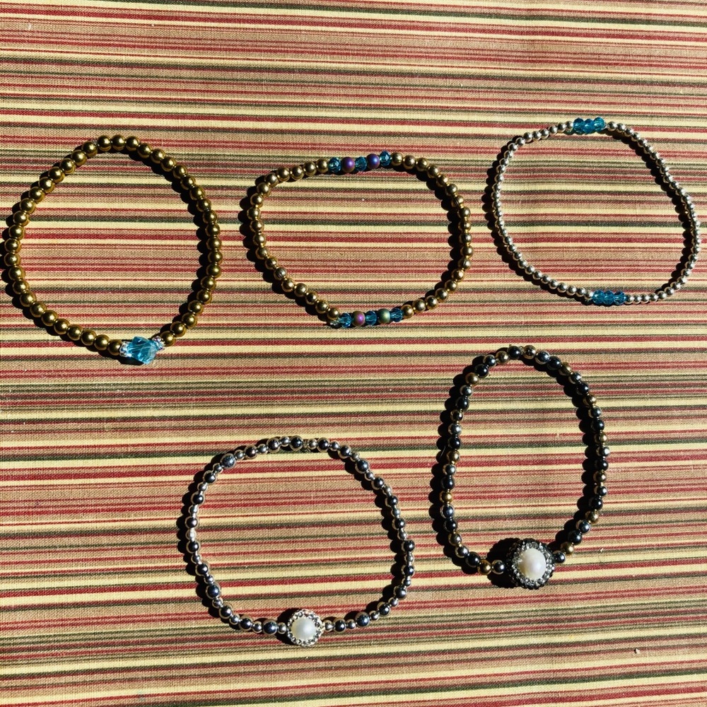 5 Stackable Trendy Beaded Metallic Bracelets With… - image 2